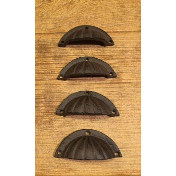 Two (2) Antique Cast Iron 4" wide Seashell Drawer Finger Pulls Two (2) 0184-0034 - Picture 7 of 12